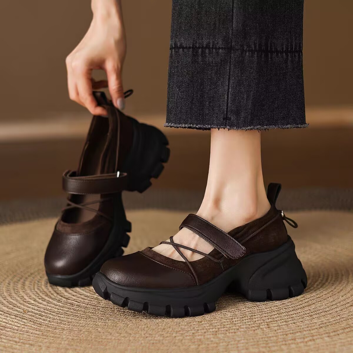 Thick-sole Mary Jane leather s - Circle Hook Set 评论和价格